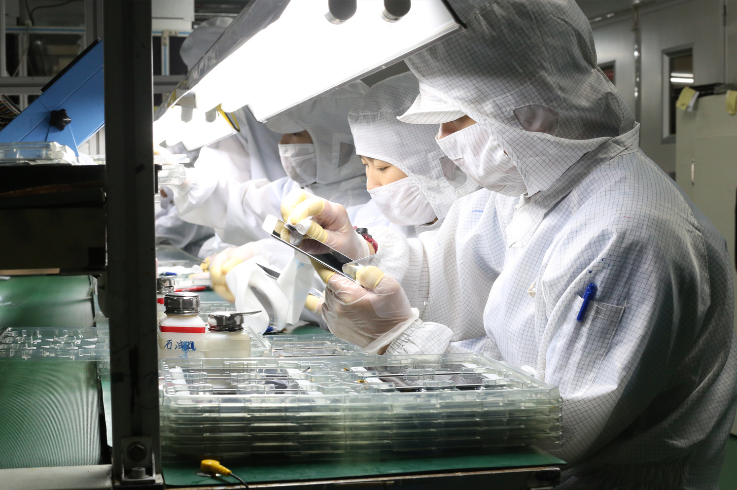 多點觸摸屏價格，批量生產(chǎn)價格貴嗎？